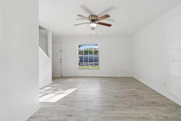 $2,200 | 5182 Sunridge Palms Drive, Unit 5182, Tampa, FL 33617
