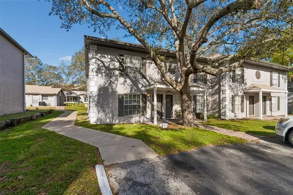 $2,200 | 5182 Sunridge Palms Drive, Unit 5182, Tampa, FL 33617