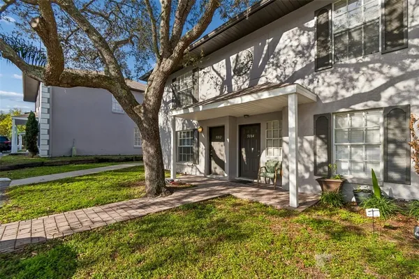 $2,200 | 5182 Sunridge Palms Drive, Unit 5182, Tampa, FL 33617