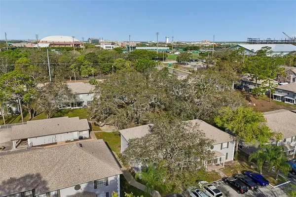 $2,200 | 5182 Sunridge Palms Drive, Unit 5182, Tampa, FL 33617