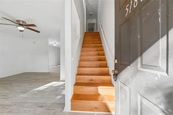 $2,200 | 5182 Sunridge Palms Drive, Unit 5182, Tampa, FL 33617