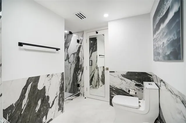 $8,000 | 5100 North Ocean Boulevard, Unit 1409, Lauderdale-by-the-Sea, FL 33308