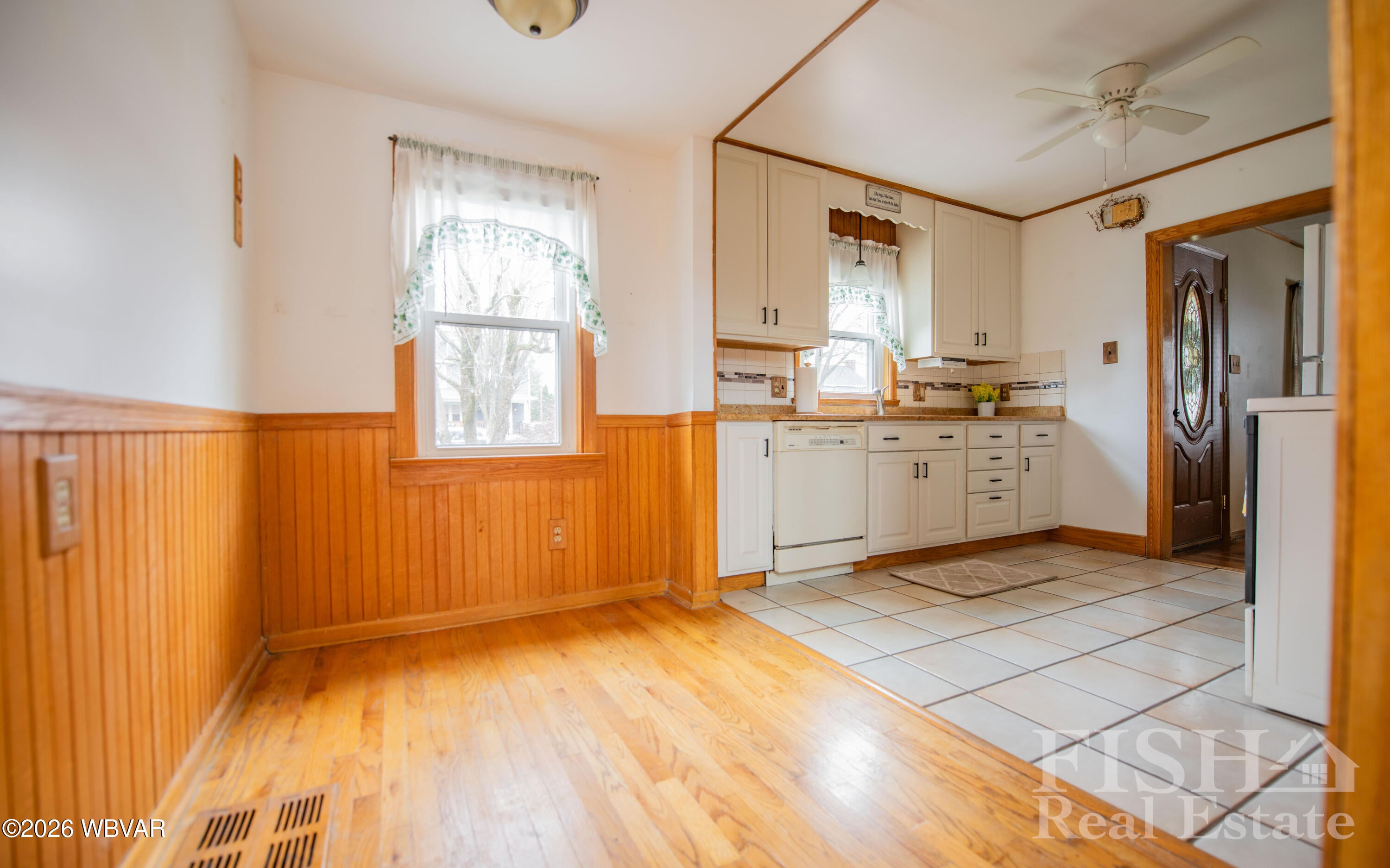 2051 Reed Street Williamsport, PA 17701 - Photo 10 of 21 Dining Area