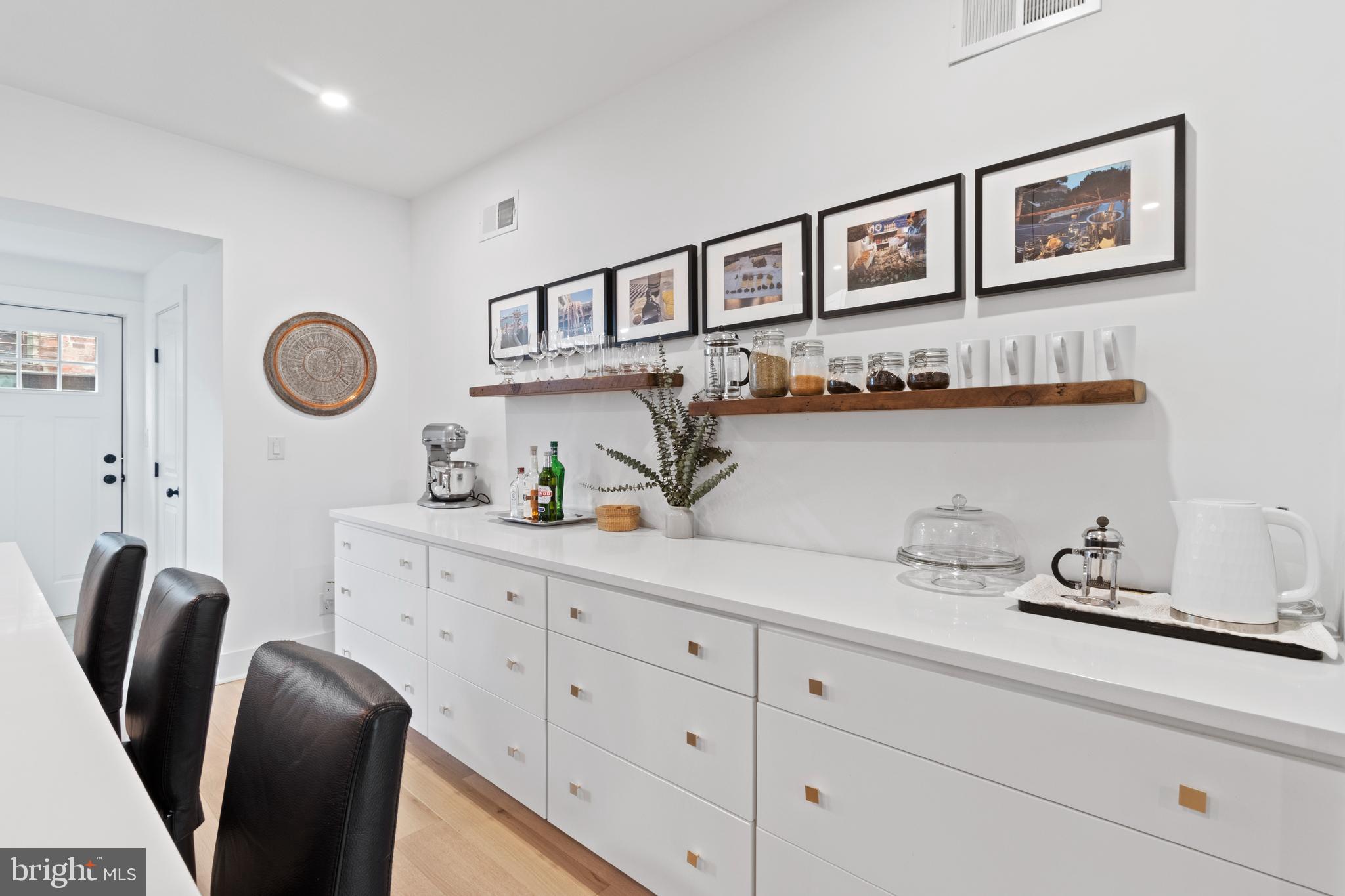 917 Reed Street Philadelphia, PA 19147 - Photo 11 of 36 Gallery Image 11