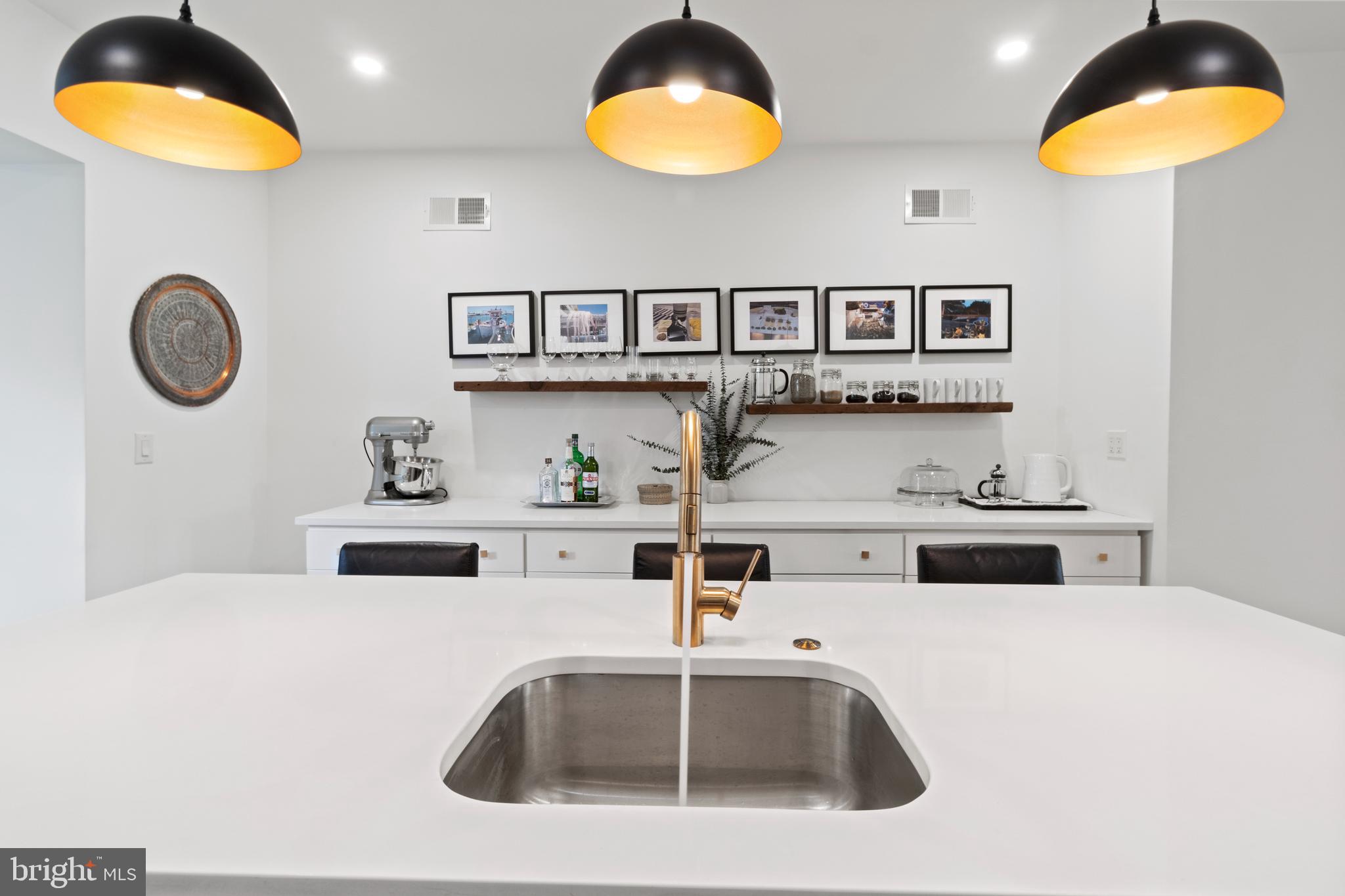 917 Reed Street Philadelphia, PA 19147 - Photo 13 of 36 Gallery Image 13