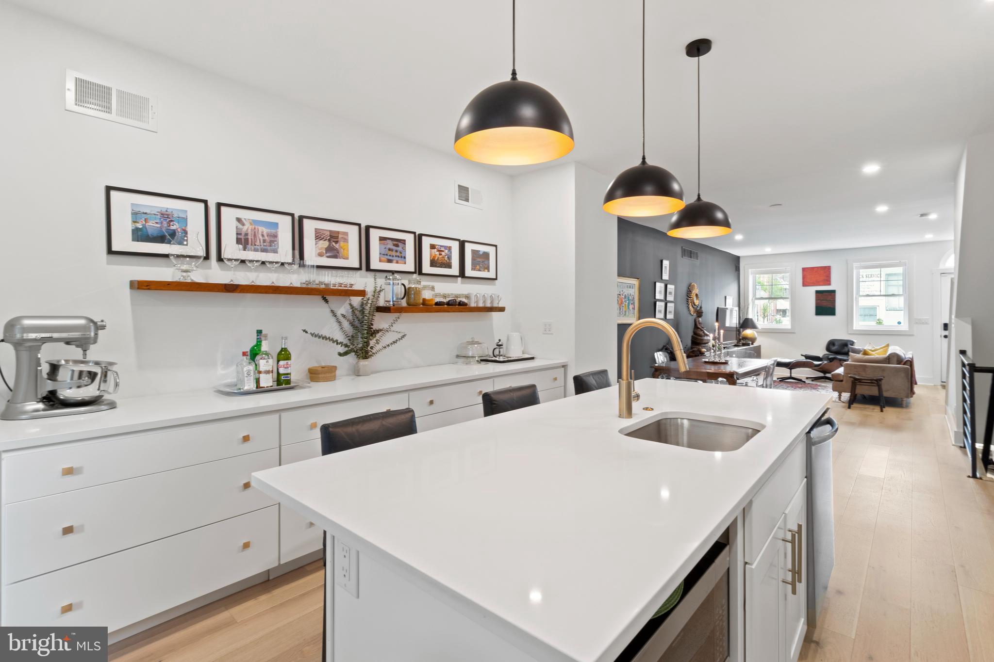 917 Reed Street Philadelphia, PA 19147 - Photo 14 of 36 Gallery Image 14