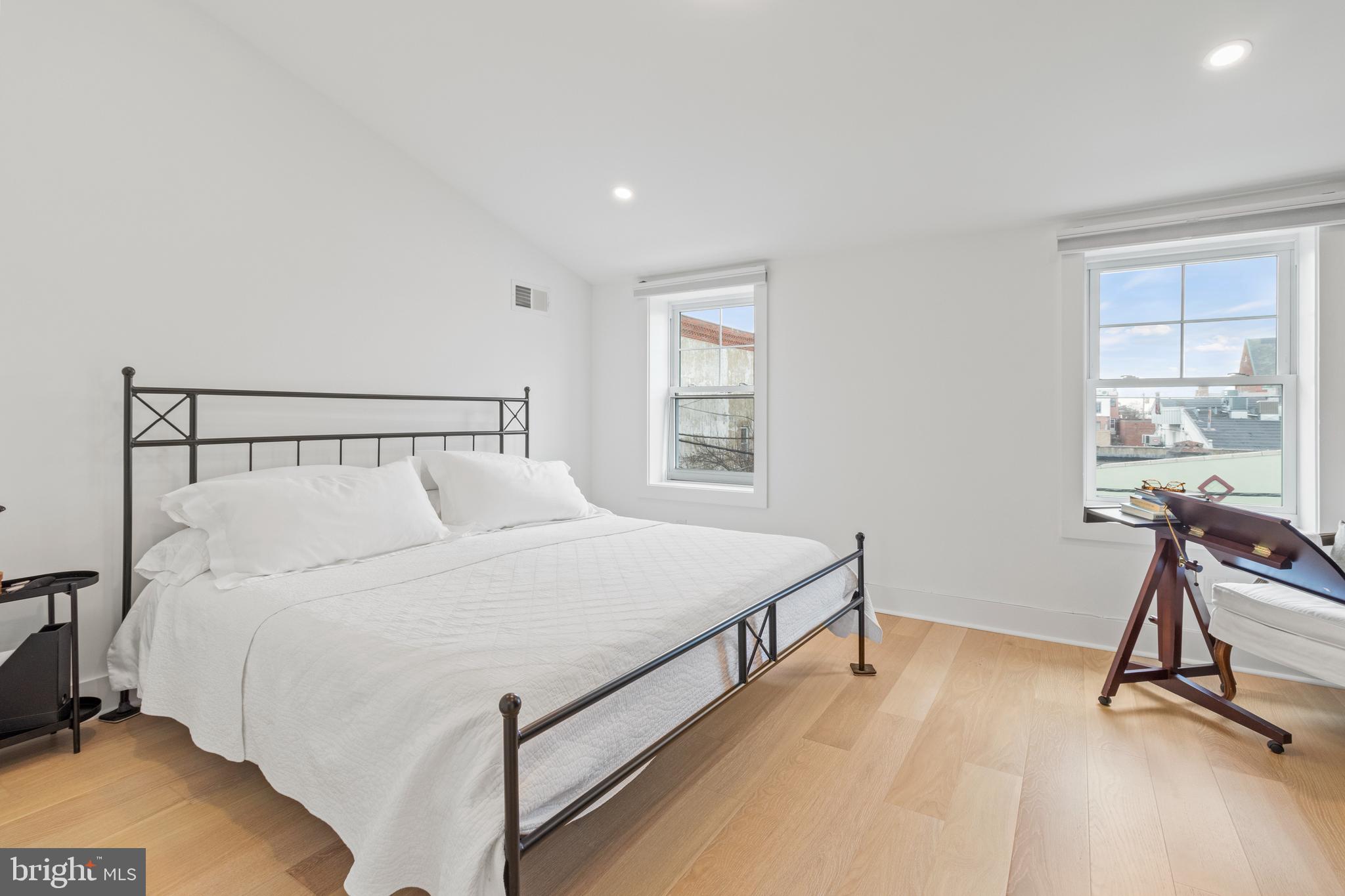 917 Reed Street Philadelphia, PA 19147 - Photo 31 of 36 Gallery Image 31