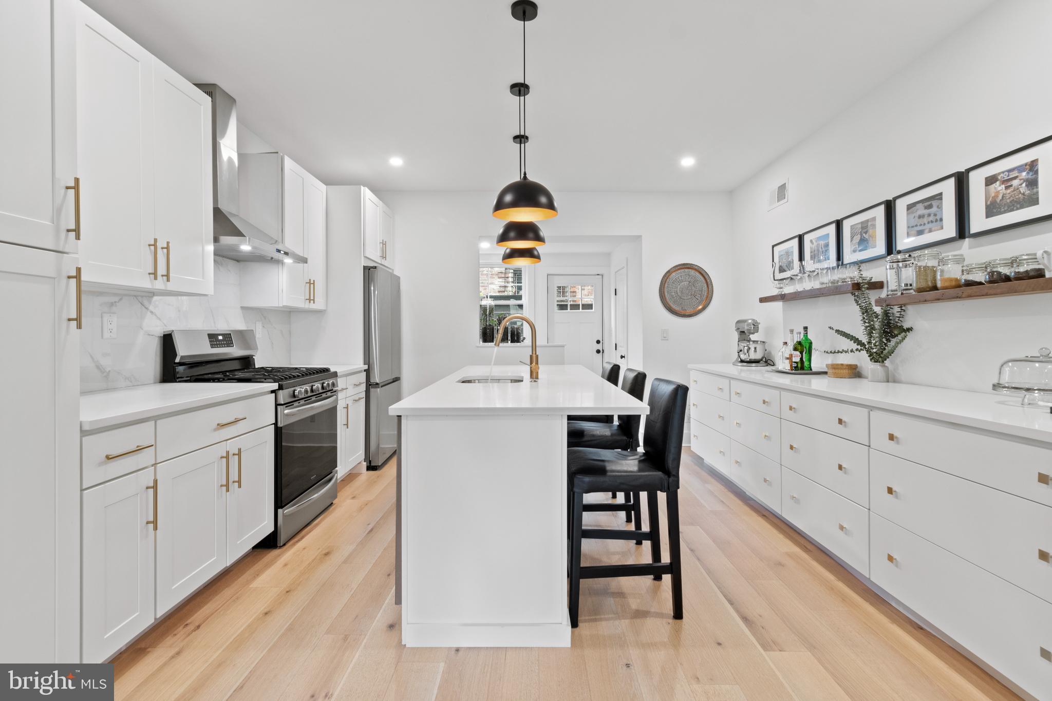 917 Reed Street Philadelphia, PA 19147 - Photo 9 of 36 Gallery Image 9