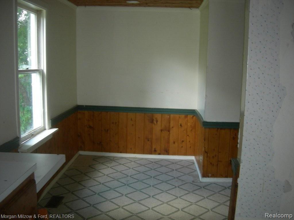 5197 Westview Road Clarkston, MI 48346 - Photo 10 of 11 Dining