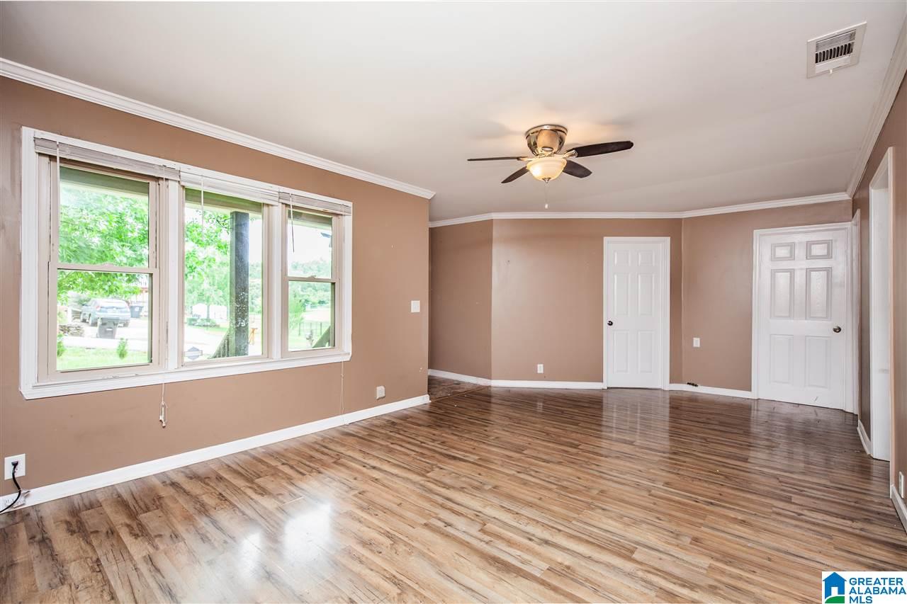 601 Elm Street Southwest Bessemer, AL 35022 - Photo 6 of 26