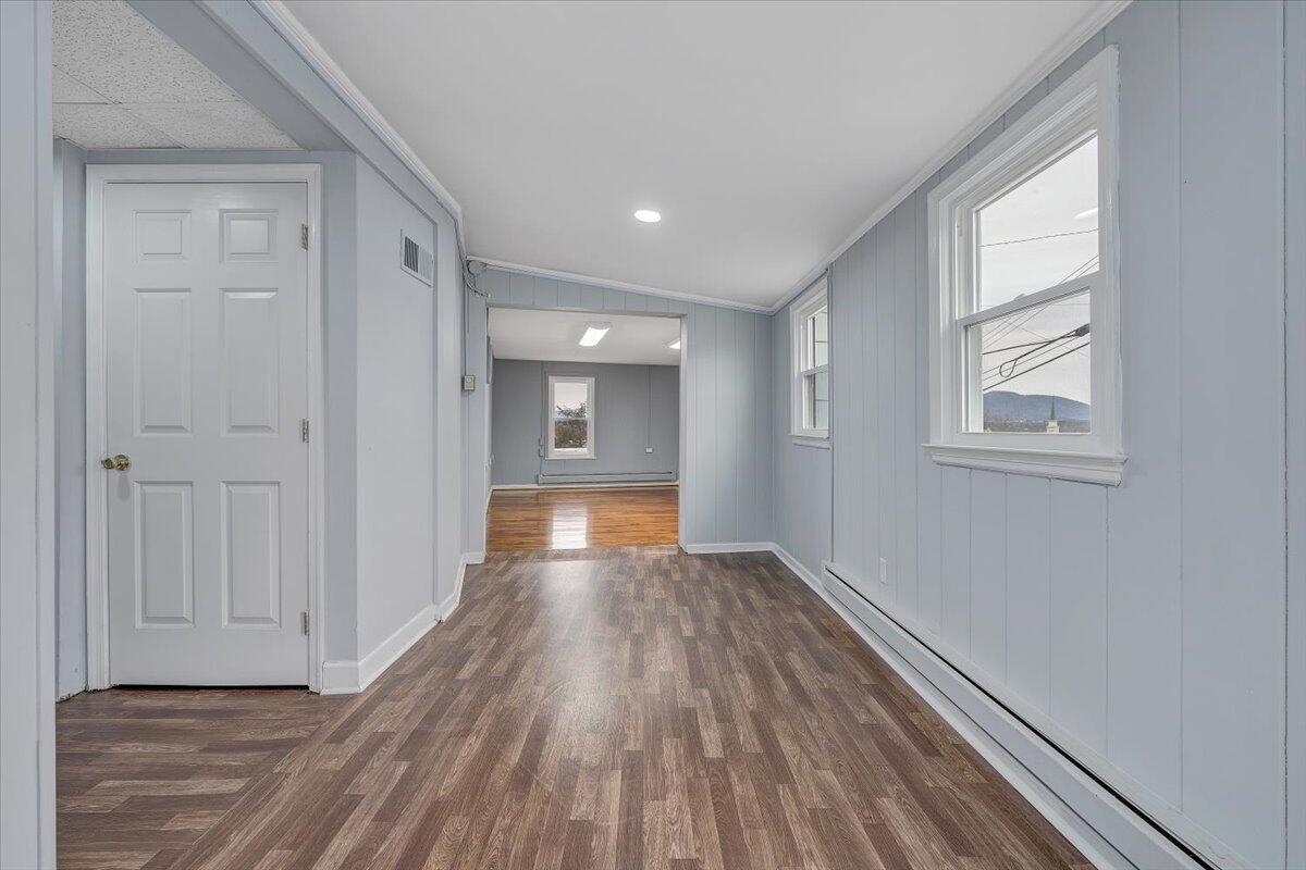 801 Bedford Road Vinton, VA 24179 - Photo 16 of 23 15-MIB08424