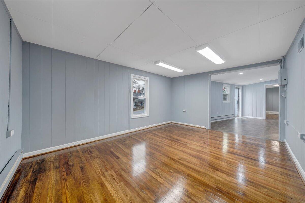 801 Bedford Road Vinton, VA 24179 - Photo 19 of 23 18-MIB08439