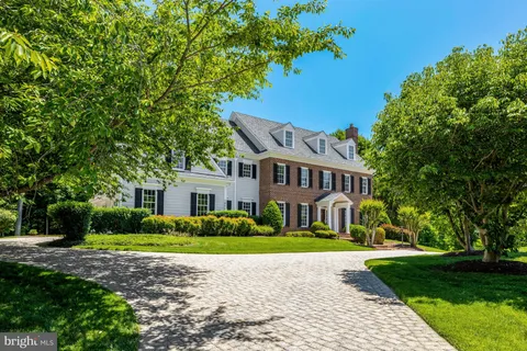 $3,250,000 | 7808 Grovemont Drive, McLean, VA 22102