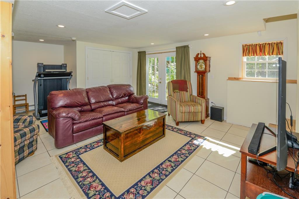 616 Lake House Road Naples, ME 04055 - Photo 19 of 33 Family Room - Daylight Walkout Basement