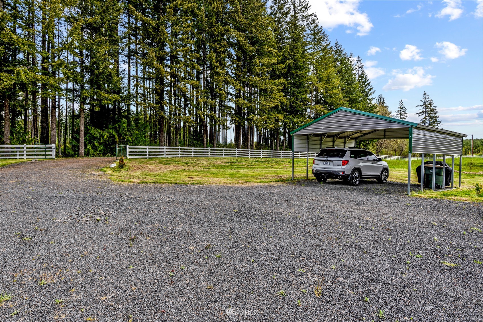 945 Middle Fork Road Onalaska, WA 98570 - Photo 27 of 33 Gallery Image 27