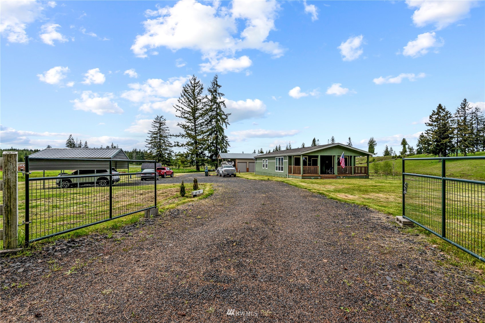 945 Middle Fork Road Onalaska, WA 98570 - Photo 28 of 33 Gallery Image 28