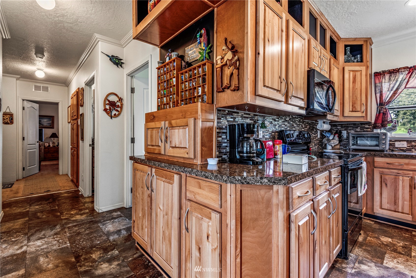 945 Middle Fork Road Onalaska, WA 98570 - Photo 7 of 33 Gallery Image 7