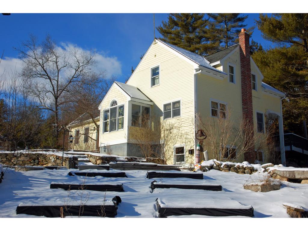 203 Raymond Road Nottingham, NH 03290 - Photo 4 of 35 Gallery Image 4