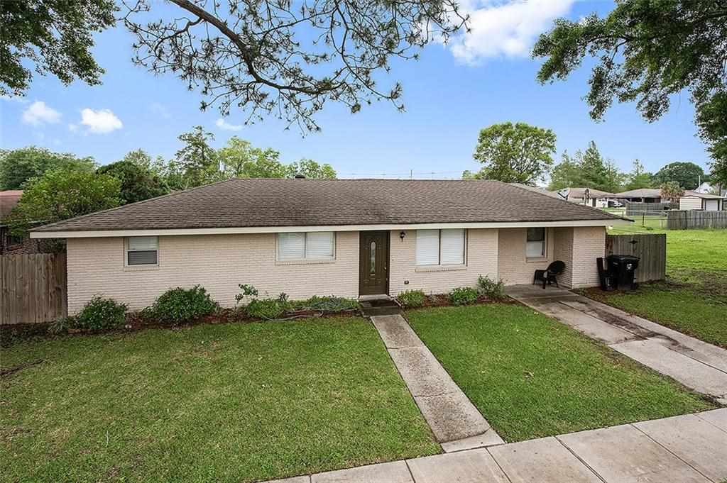 2308 Mumphrey Road Chalmette, LA 70043 - Photo 2 of 10 Gallery Image 2