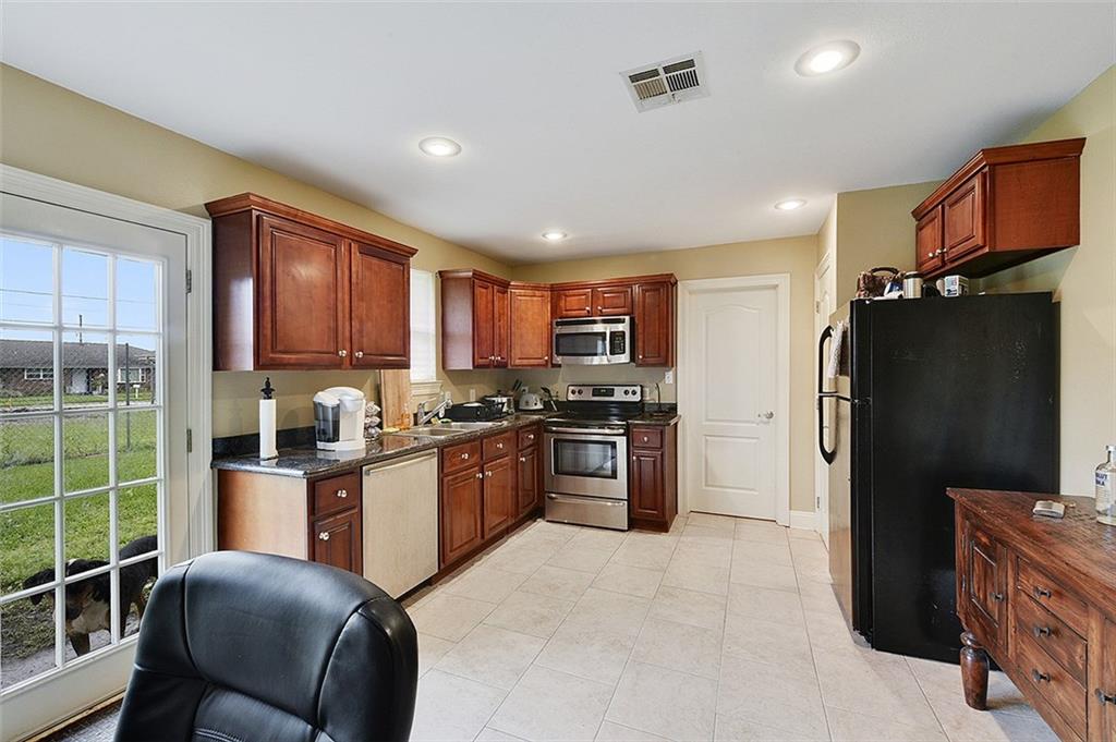 2308 Mumphrey Road Chalmette, LA 70043 - Photo 3 of 10 Gallery Image 3