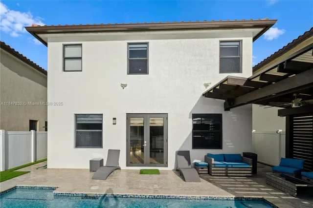 $794,900 | 8776 West 33rd Avenue, Hialeah, FL 33018