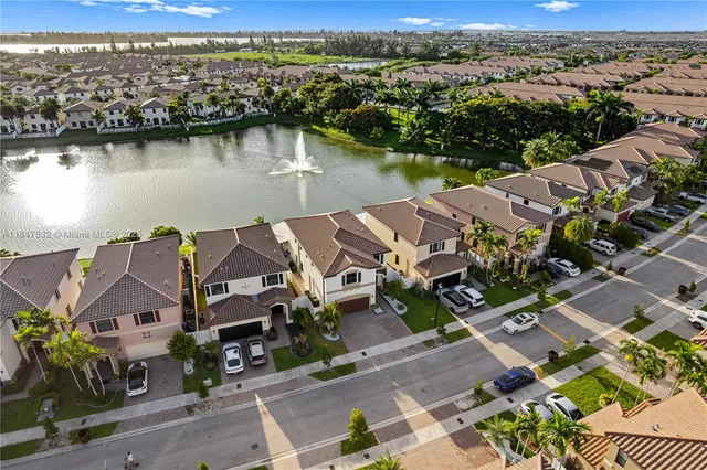 $794,900 | 8776 West 33rd Avenue, Hialeah, FL 33018