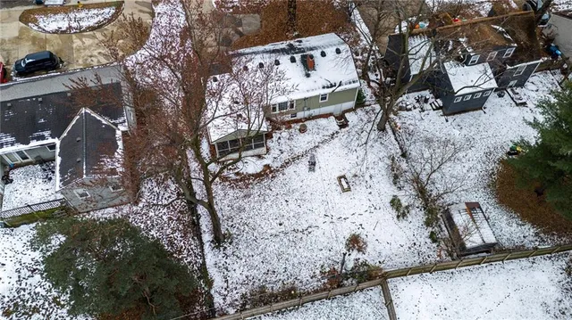 $275,000 | 4100 West 75th Street, Prairie Village, KS 66208