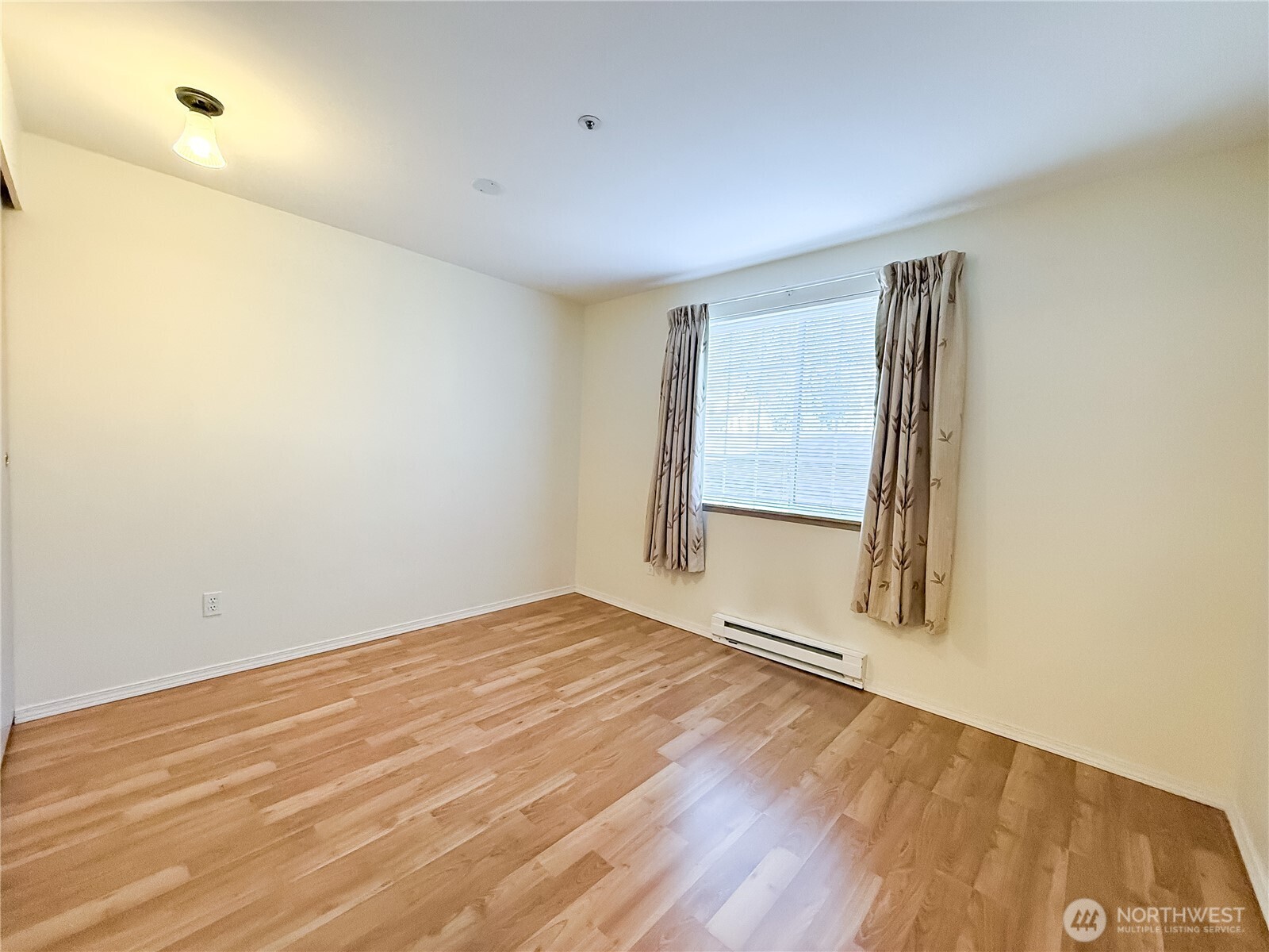 7453 Newcastle Golf Club Road, Unit K201 Newcastle, WA 98059 - Photo 16 of 27