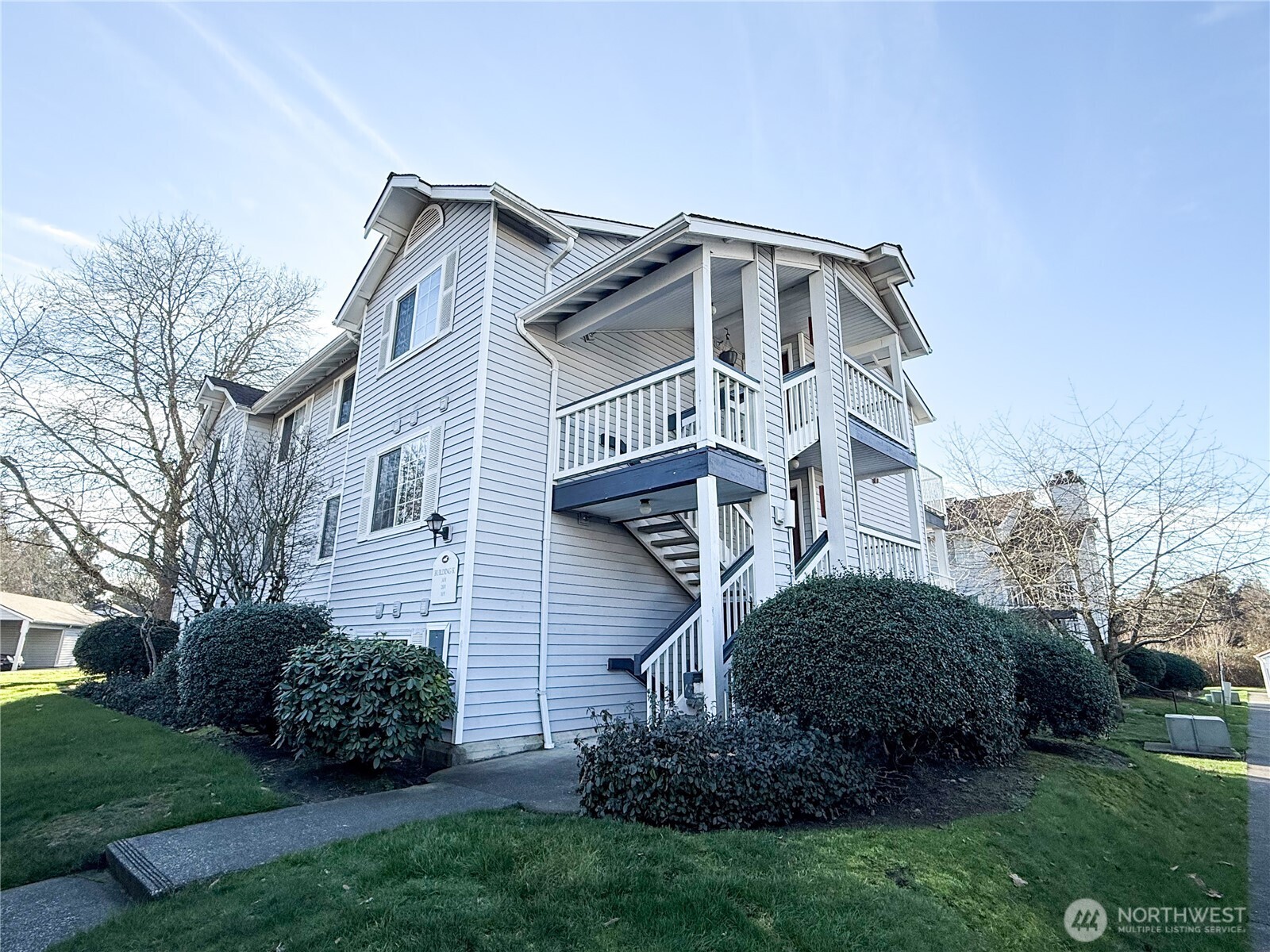 7453 Newcastle Golf Club Road, Unit K201 Newcastle, WA 98059 - Photo 3 of 27