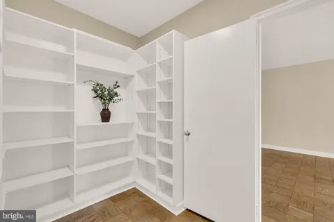 $195,000 | 4301 Massachusetts Avenue Northwest, Unit 4001, Washington, DC 20016
