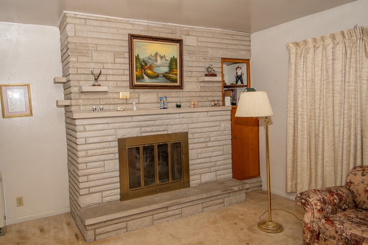 18475 Kern Road South Bend, IN 46614 - Photo 3 of 7 Gallery Image 3