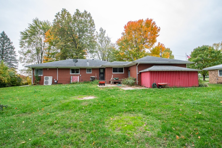 18475 Kern Road South Bend, IN 46614 - Photo 7 of 7 Gallery Image 7