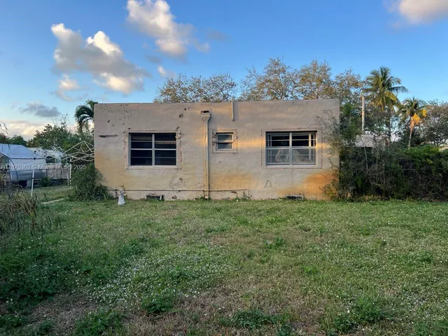 $499,000 | 470 Northeast 130th Street, North Miami, FL 33161