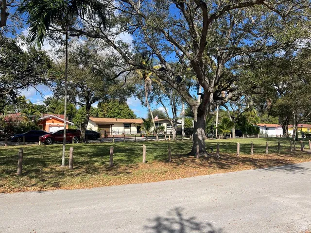 $499,000 | 470 Northeast 130th Street, North Miami, FL 33161