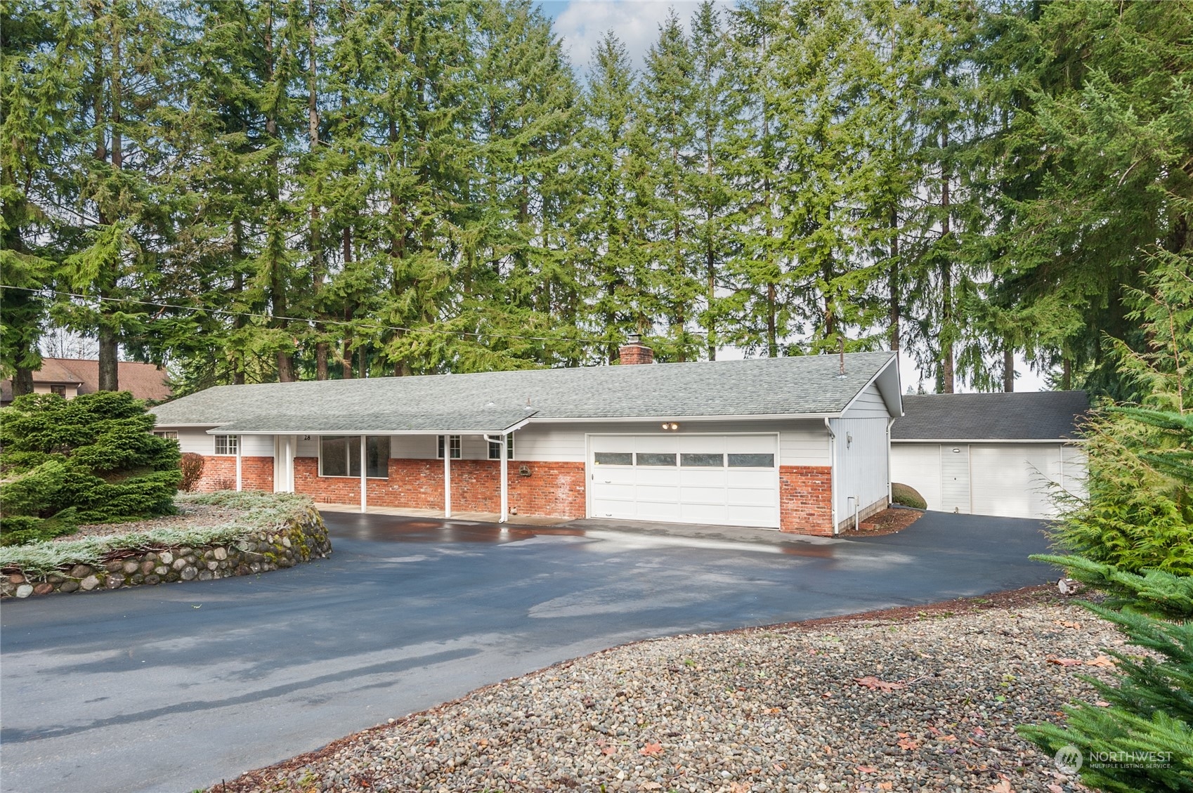 28 Laulainen Road Longview, WA 98632 - Photo 1 of 31 Gallery Image 1