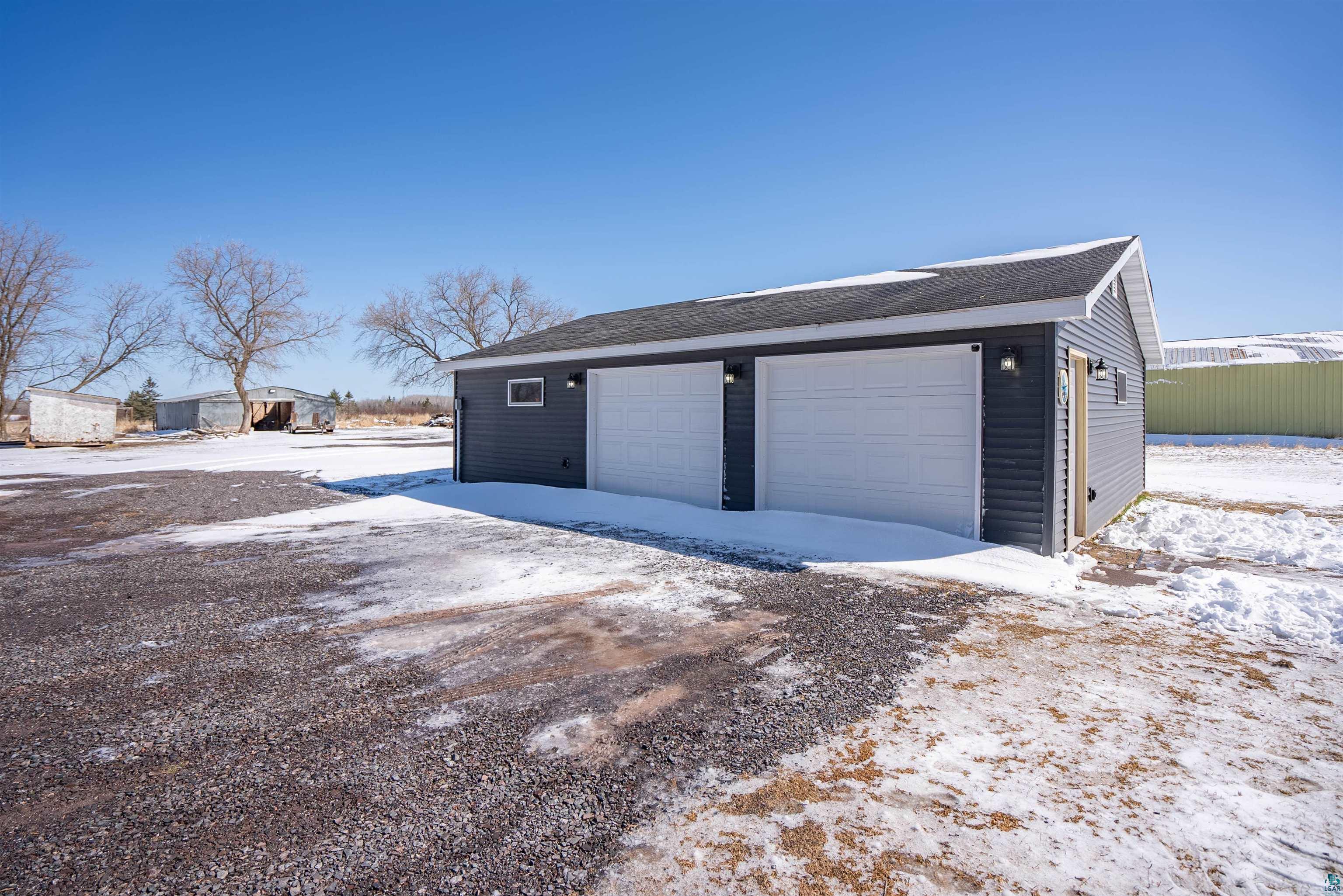 5236 Sitek Road Superior, WI 54880 - Photo 8 of 38