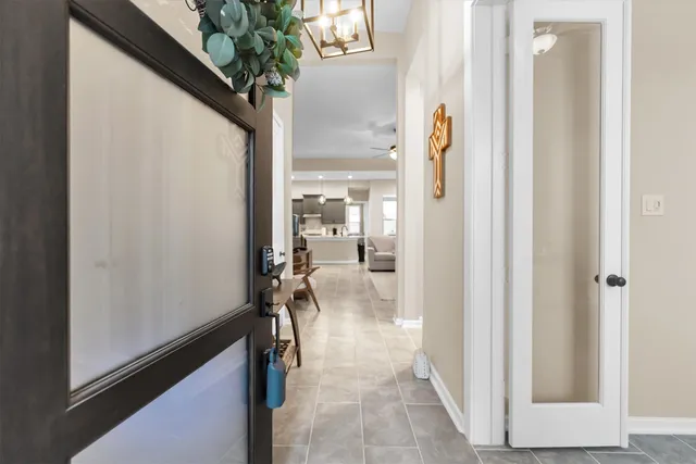 a picture of a bathroom