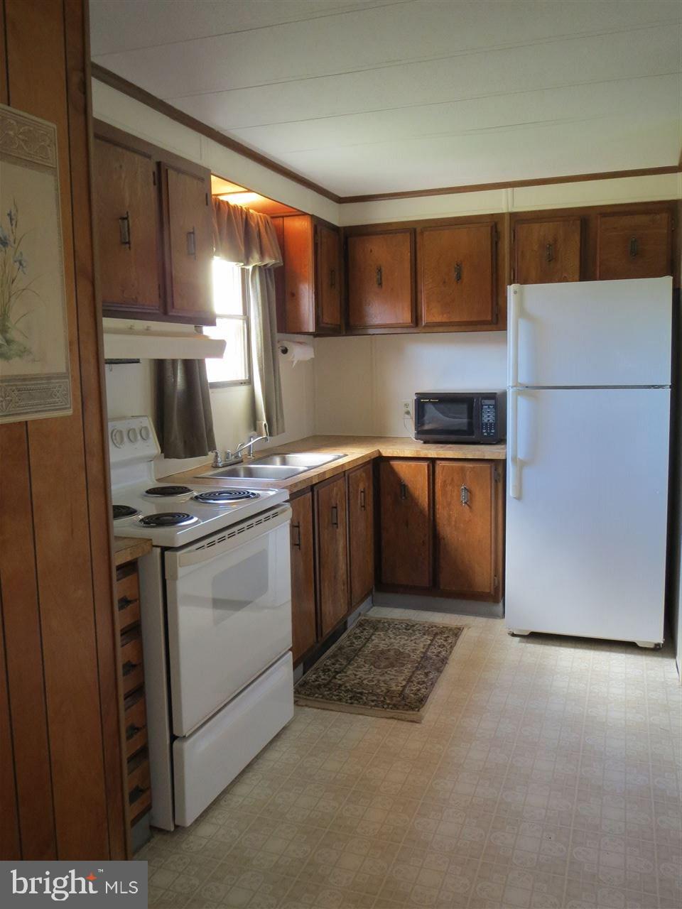 81 Smith Road Dover, PA 17315 - Photo 7 of 27 Gallery Image 7