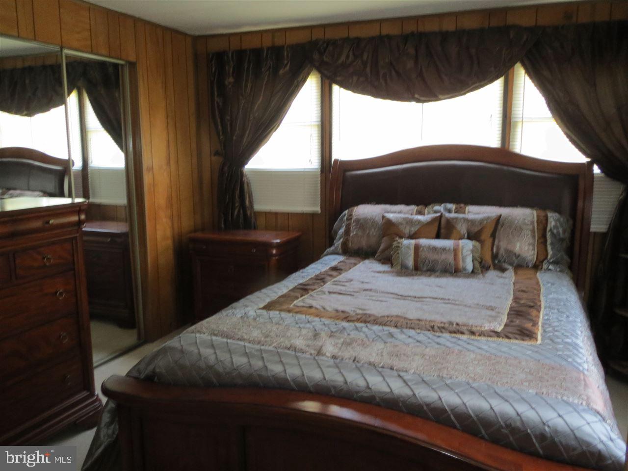 81 Smith Road Dover, PA 17315 - Photo 9 of 27 Gallery Image 9