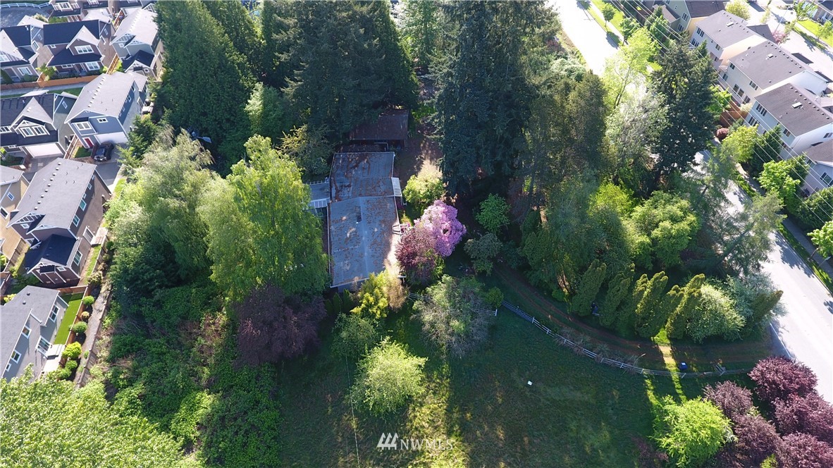 3917 212th Street Southeast Bothell, WA 98021 - Photo 4 of 22