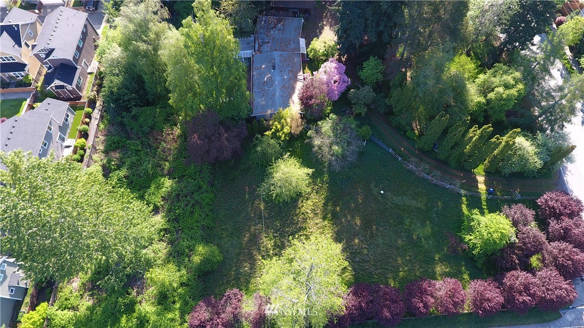 3917 212th Street Southeast Bothell, WA 98021 - Photo 5 of 22