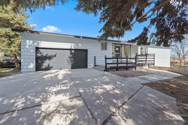 $499,999 | 22168 Rio Vista Drive, Caldwell, ID 83607