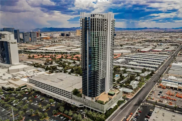 $3,800 | 4381 West Flamingo Road, Unit 5601, Las Vegas, NV 89103