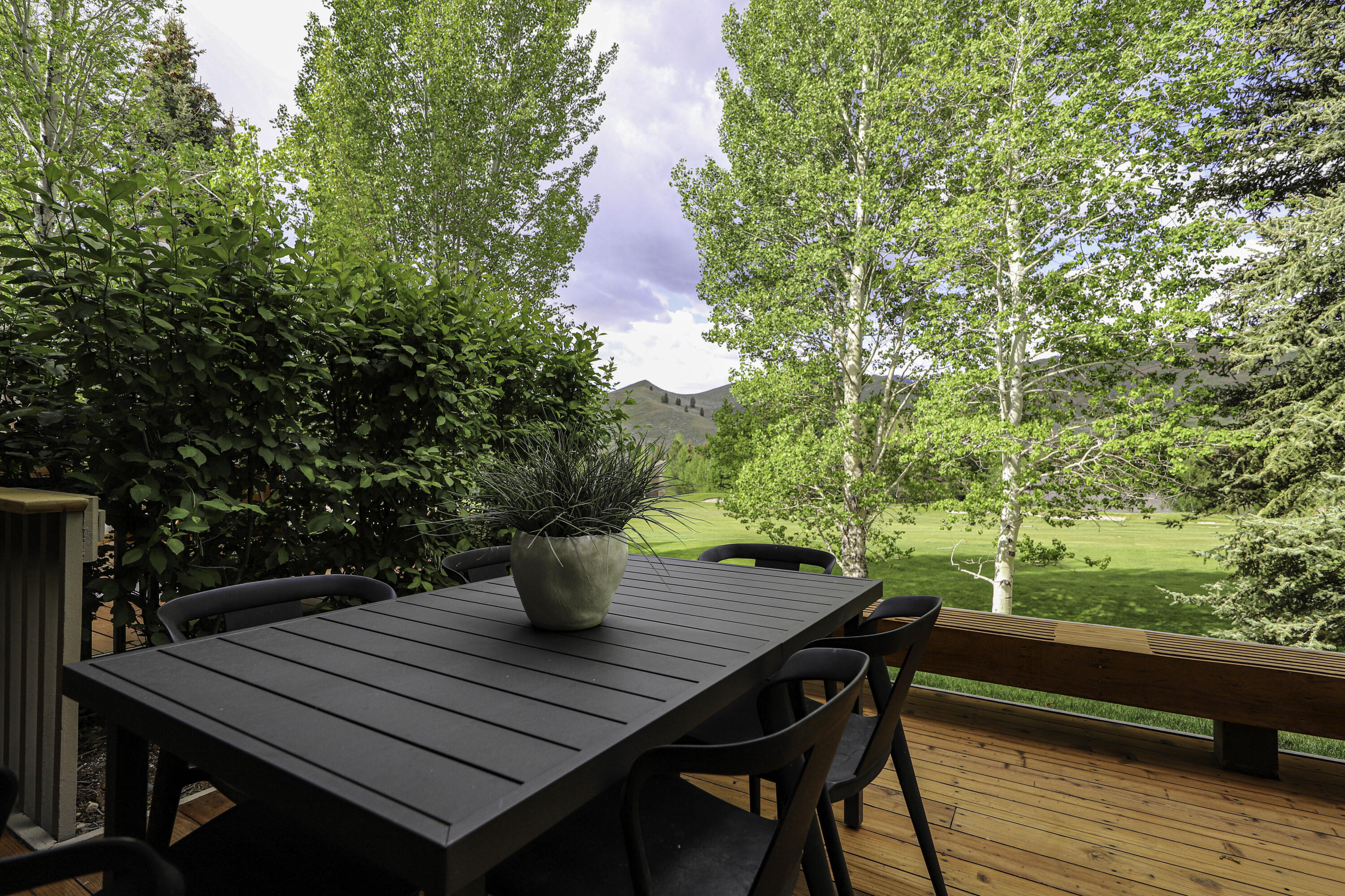 4399 Fairway Nine Road Sun Valley, ID 83353 - Photo 26 of 33 Outdoor Dining