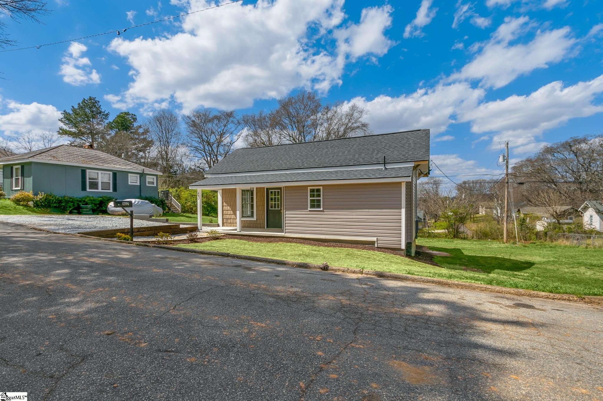 402 Hill Street Easley, SC 29640 - Photo 4 of 35 Gallery Image 4