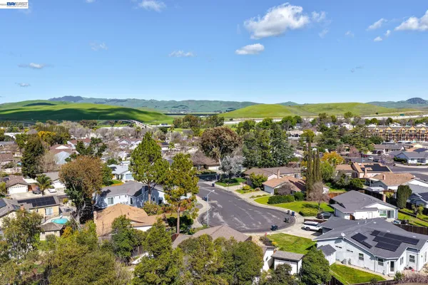 $1,348,800 | 1360 Toulon Court, Livermore, CA 94551