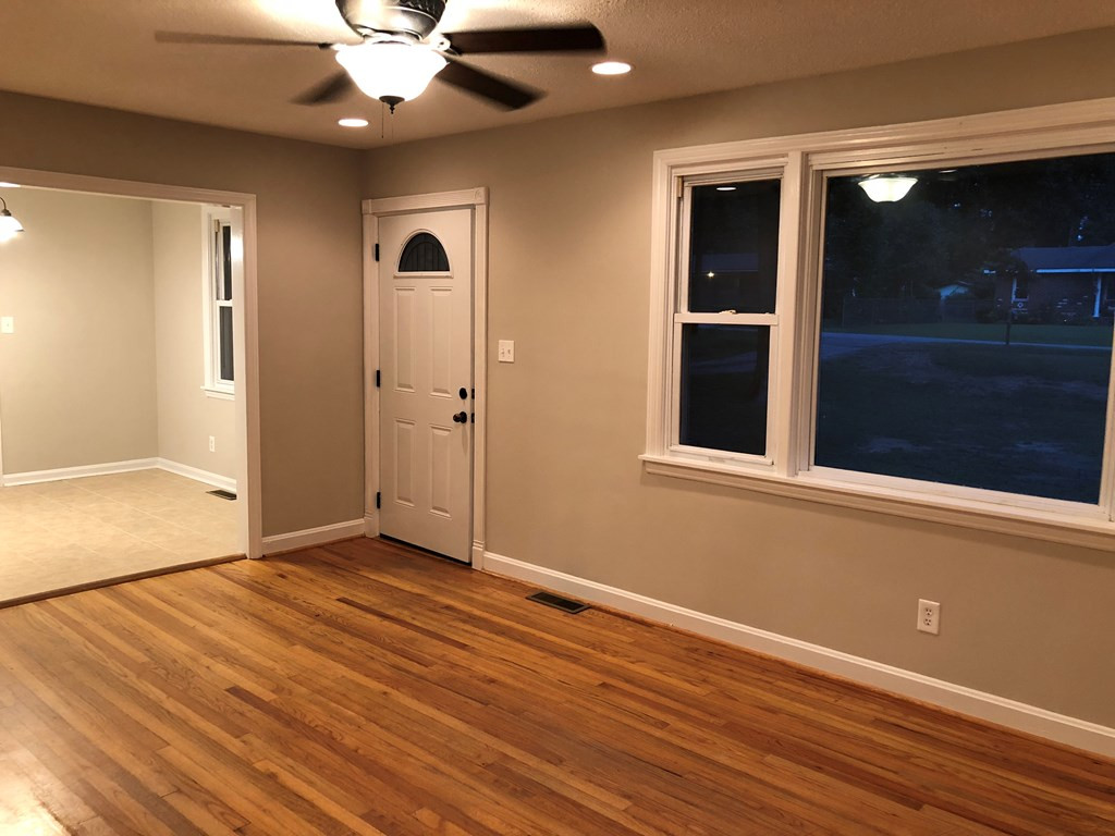 417 Warren Road Augusta, GA 30907 - Photo 4 of 13 Gallery Image 4