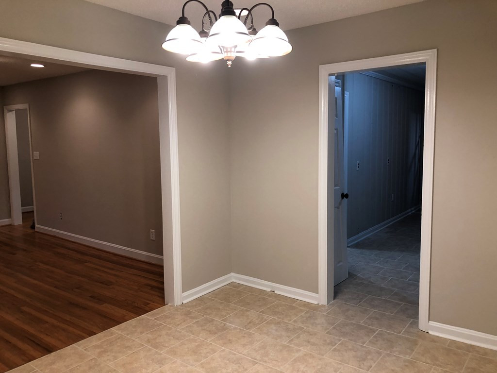 417 Warren Road Augusta, GA 30907 - Photo 6 of 13 Gallery Image 6