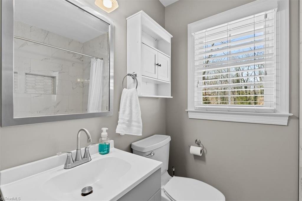 119 Hillcrest Road Thomasville, NC 27360 - Photo 33 of 50