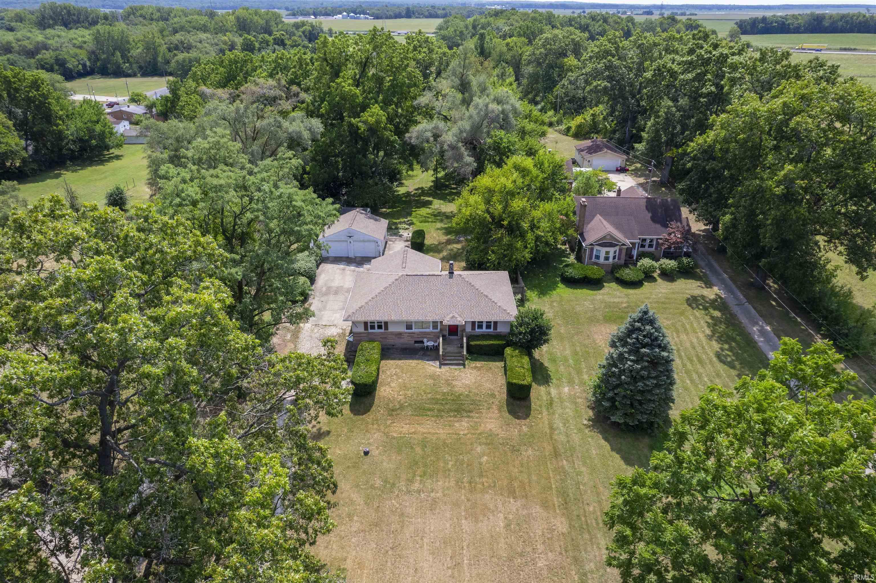 23982 Grant Road South Bend, IN 46619 - Photo 3 of 34 Gallery Image 3